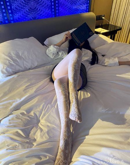 男房客大力糟蹋清纯女服务员_经典免费在线观看播放