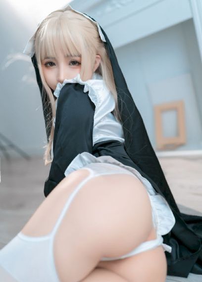 挽起裙子迈开腿双打扑克aPP_咪咕视频高清迅雷在线观看