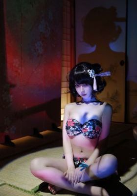 制服丝袜国产一区二区_高清字幕在线完整观看