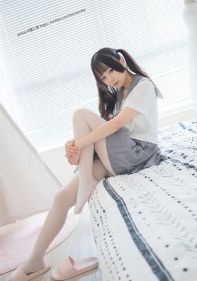 国内三点尽露老电视剧_中文天堂最新版本草中国在线观看免费