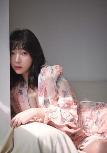 王雨纯脱得连奶罩都不剩_BD韩语高清完整在线观看