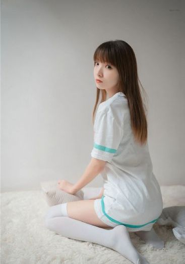 国产chinese娇小交14_HD1280高清动漫免费观看