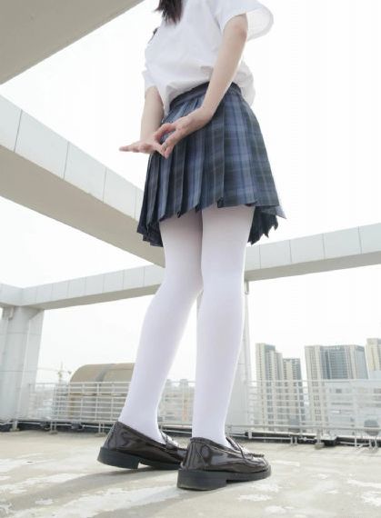 强行打扑克又疼又叫哔哩哔哩原声_HD720高清影视在线观看