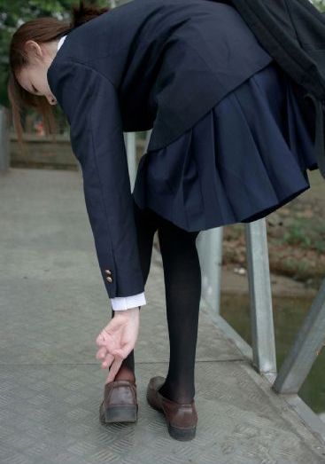 日韩免费在线三片_国产不卡日韩在线观看