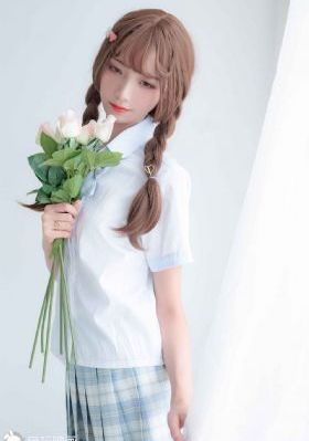 欧美一区二区鲁丝袜片_啦啦高清在线观看电视