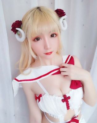 巨乳美女被爆狂揉大胸羞羞网站_视频大全电影全集观看