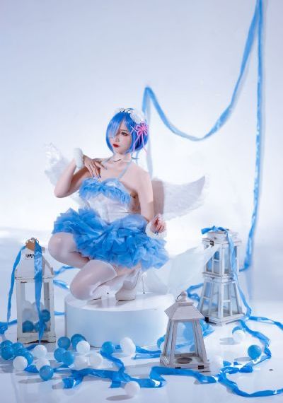 3d黄色小说_精品视频在线影院观看